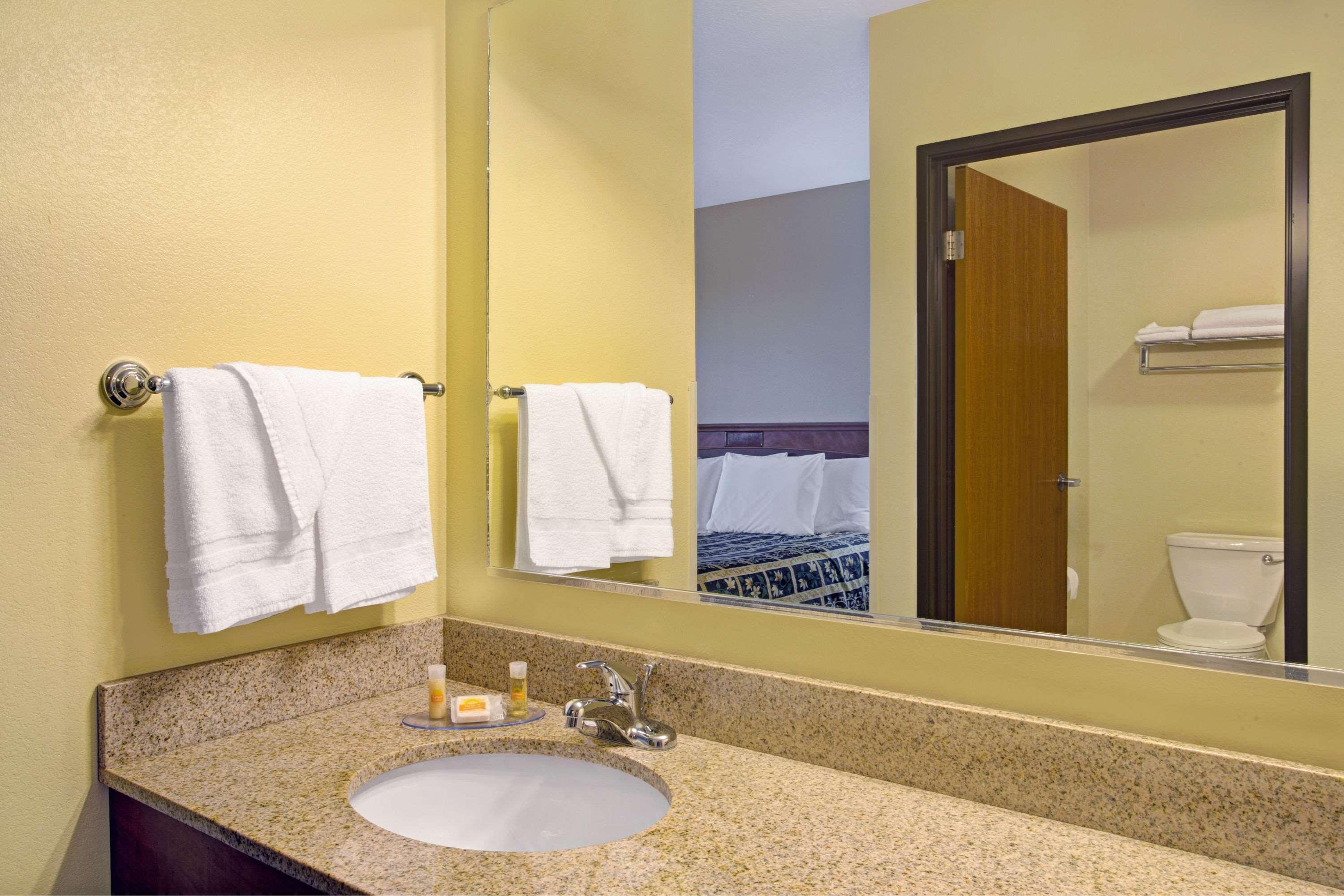 Days Inn By Wyndham Brigham City Kültér fotó