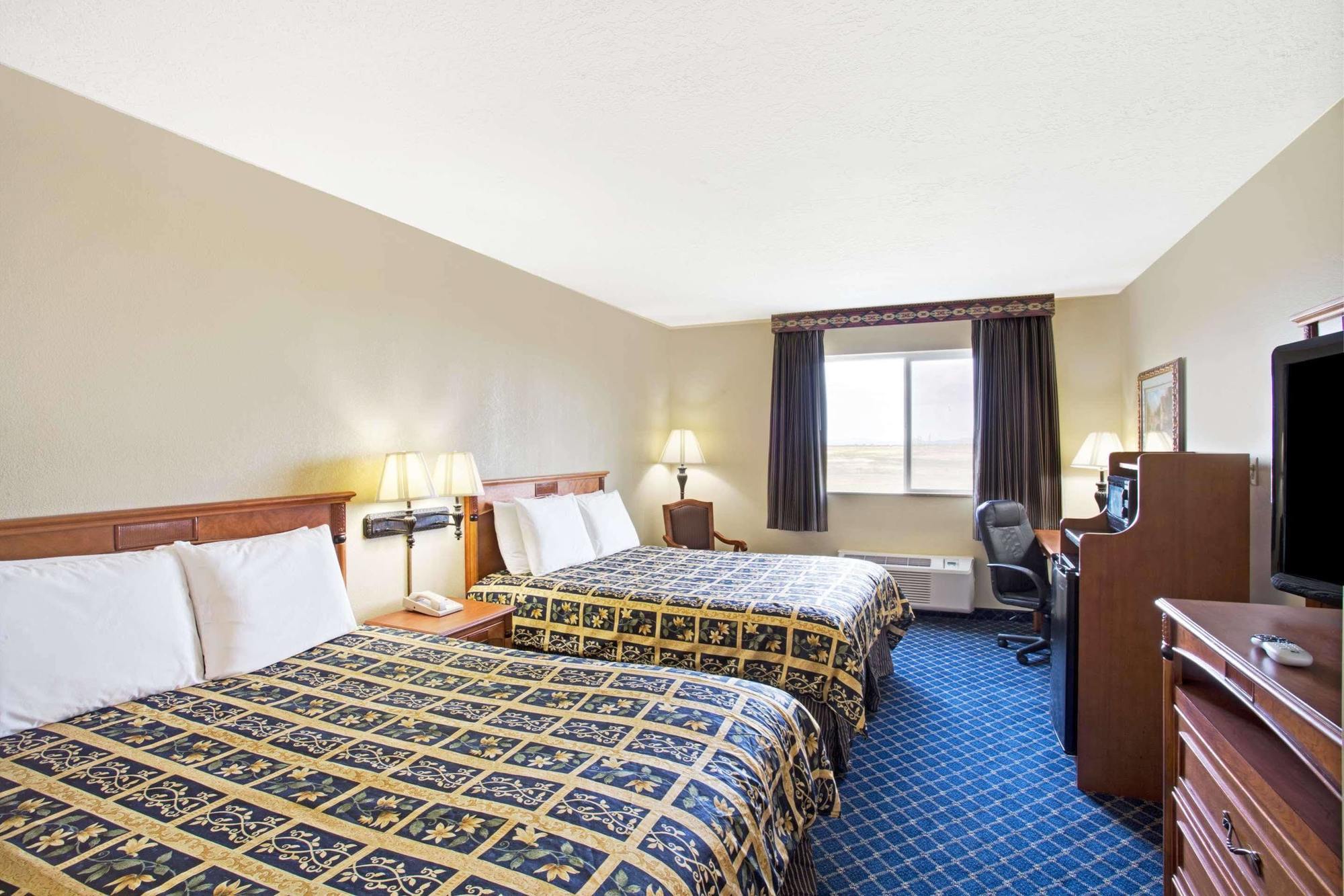 Days Inn By Wyndham Brigham City Kültér fotó